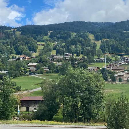 Apartment 103m2 Pres De Megeve, 2 Chambres, Grand Garage, Tennis En Ete *